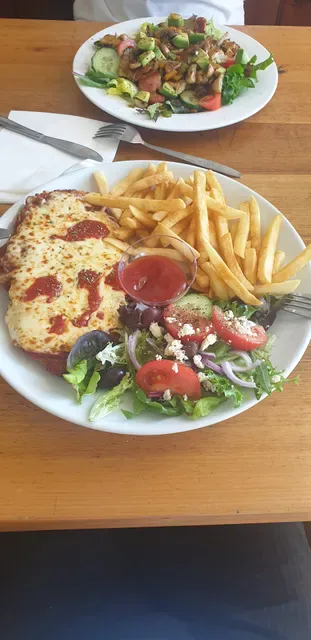 Cliffe's Cafe & Pizza