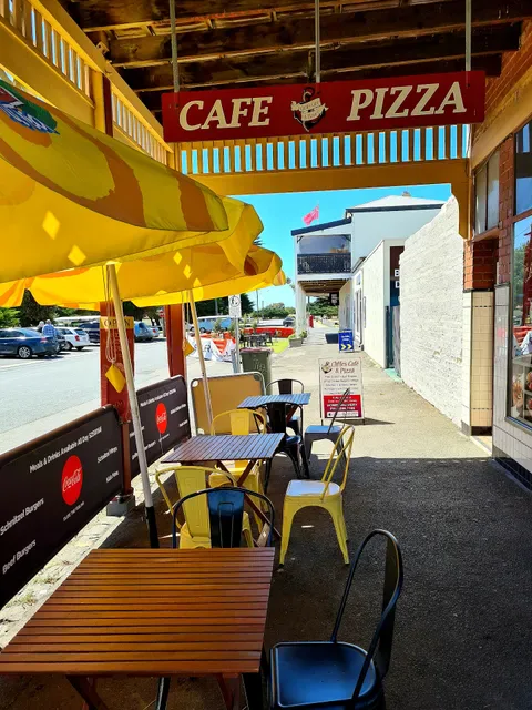 Cliffe's Cafe & Pizza