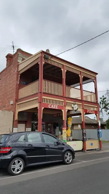Cliffe's Cafe & Pizza