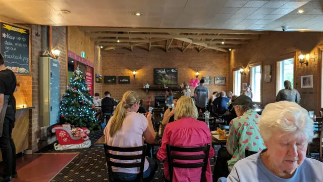 Riddells Creek Hotel