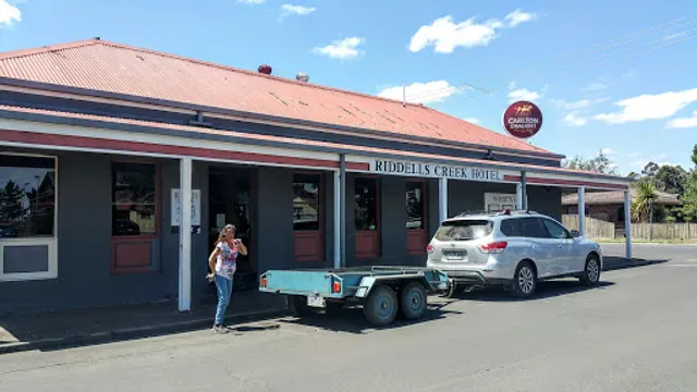 Riddells Creek Hotel
