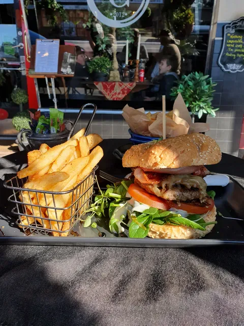 Cafe 3847 & Co.