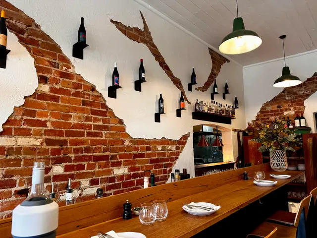 GRACE. bar + eatery