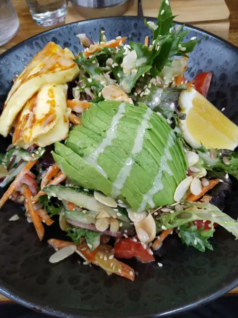 Little Stones Cafe