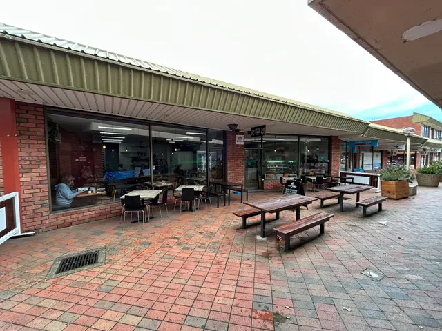Little Stones Cafe