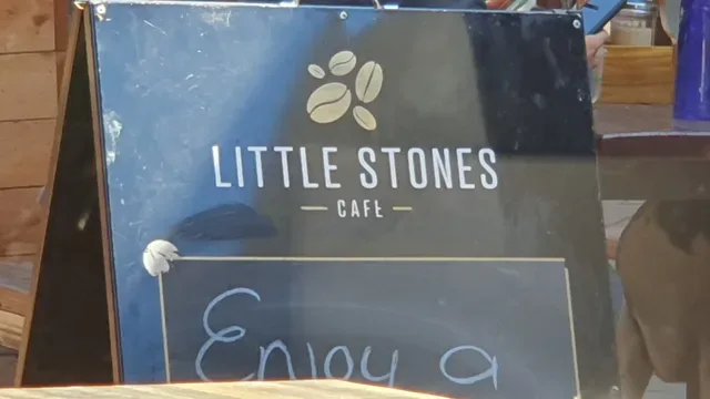 Little Stones Cafe
