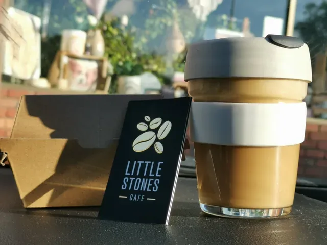 Little Stones Cafe