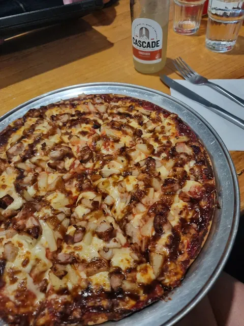 Rook's Pizza & Diner
