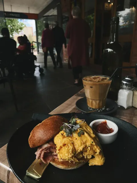 Lemon Tree Cafe