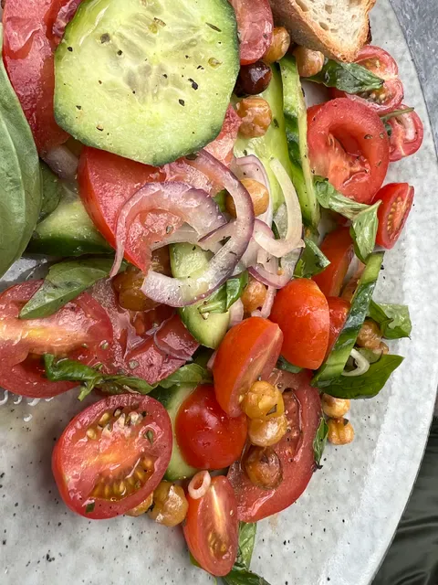 Little Lipari cafe