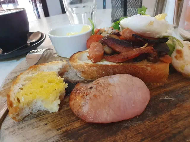 Boo's Place Cafe & Provedore