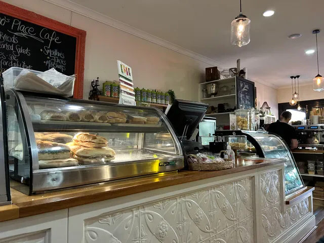 Boo's Place Cafe & Provedore