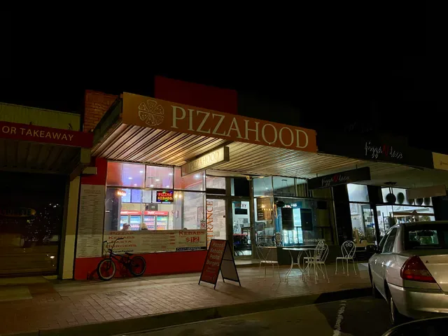 Pizza Hood