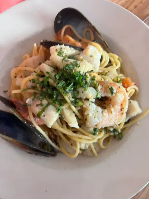Quo-Vadis Restaurant & Pizza Parlour