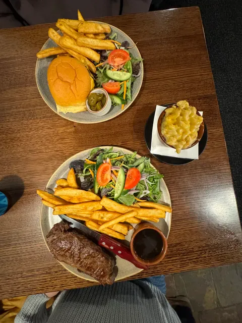 Tallarook Hotel