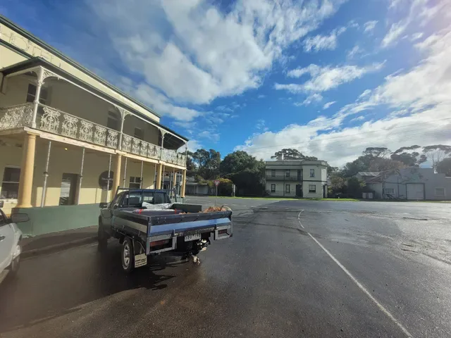 Tallarook Hotel