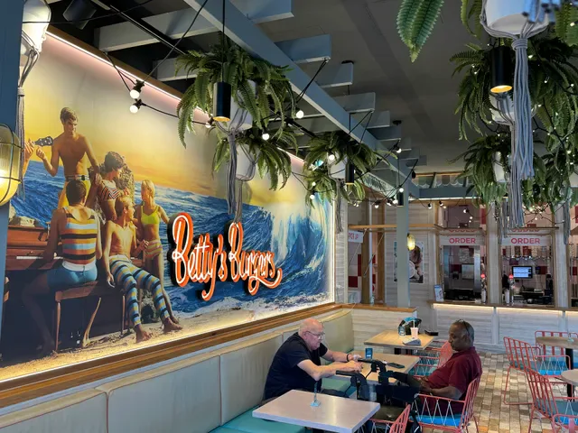 Betty's Burgers