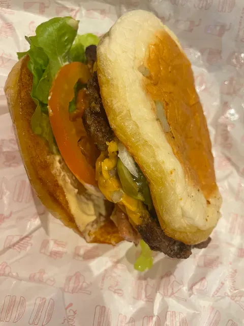Betty's Burgers