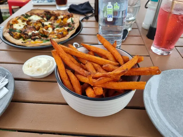 Bomboras