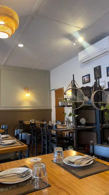 HugSiam Thai