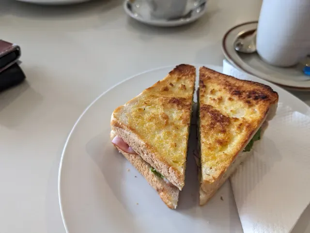 Sandbah Cafe