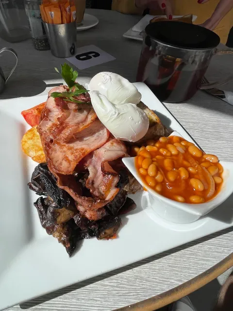 Sandbah Cafe