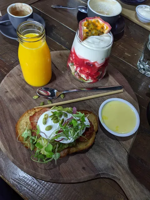 Food Co, On Franklin
