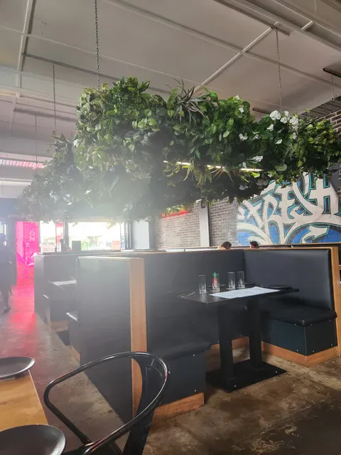 Little Prince Eating House & Bar