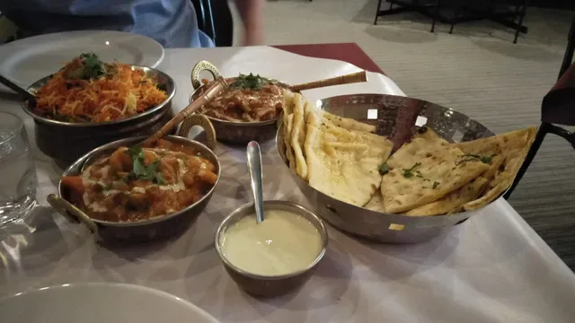 Sari's Restaurant