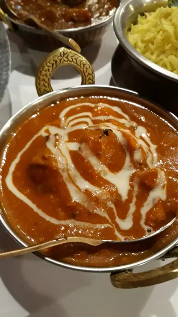 Sari's Restaurant