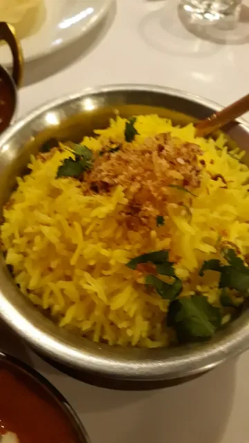Sari's Restaurant