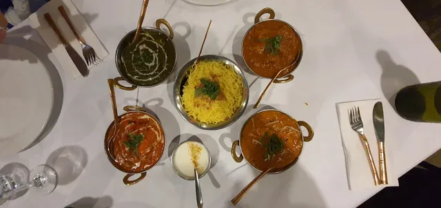 Sari's Restaurant
