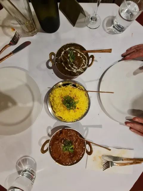 Sari's Restaurant