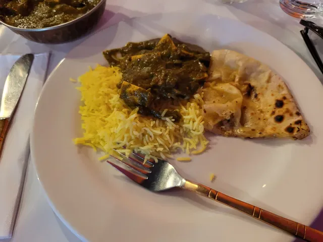 Sari's Restaurant