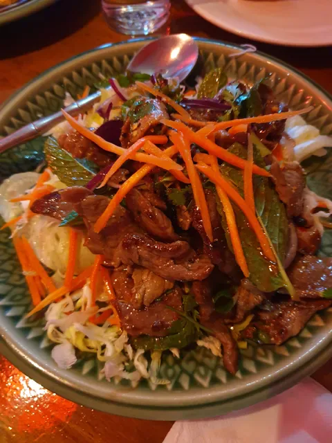 Torng Bai Thai Restaurant
