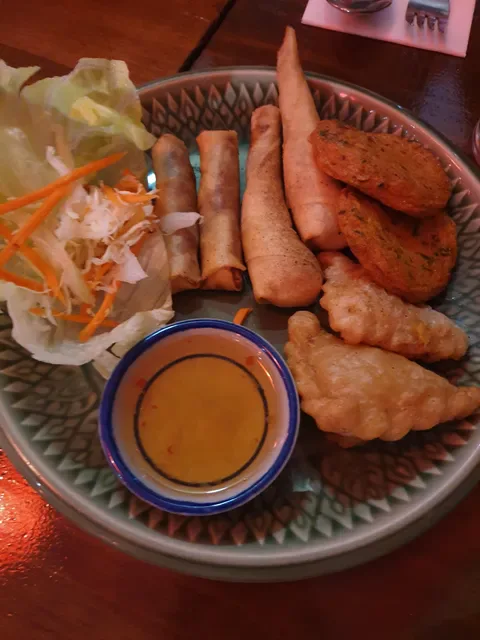 Torng Bai Thai Restaurant