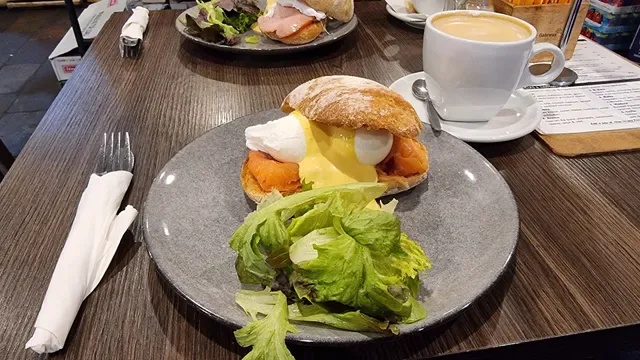 Aroma Deli Cafe