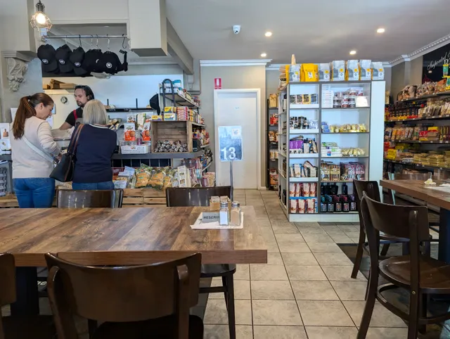 Aroma Deli Cafe
