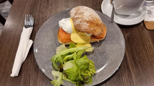 Aroma Deli Cafe