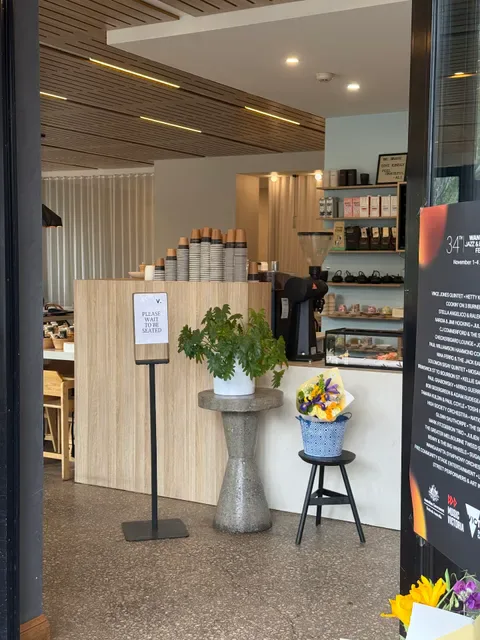 Cafe PreVue