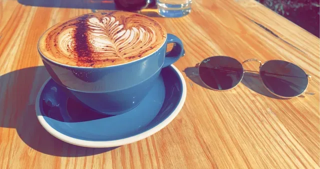 Paulie's Corner Cafe