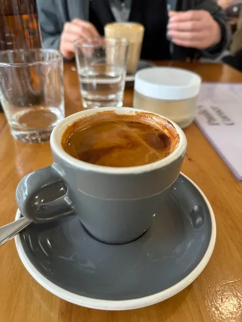 Paulie's Corner Cafe