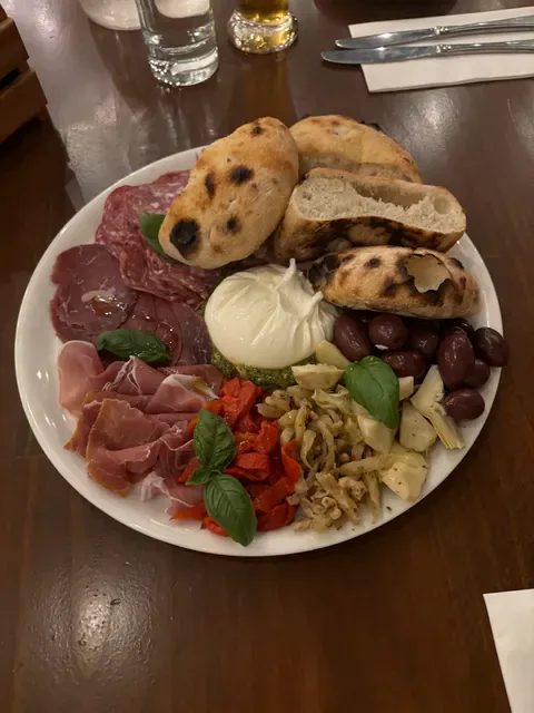 Rinaldo's Casa Cucina
