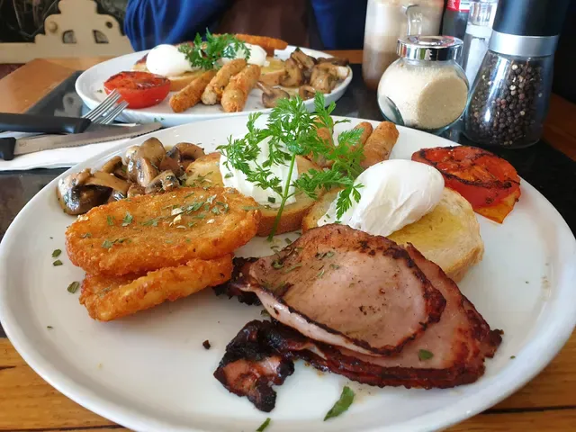 Bohemia Cafe & Bar