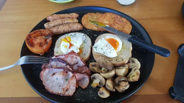 Bohemia Cafe & Bar