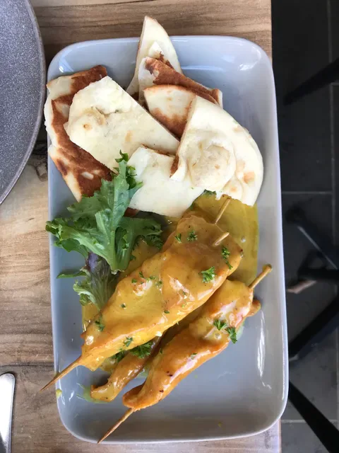 Bundy's Bar & Bites