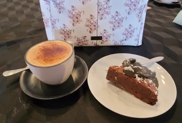 Cafe Lava