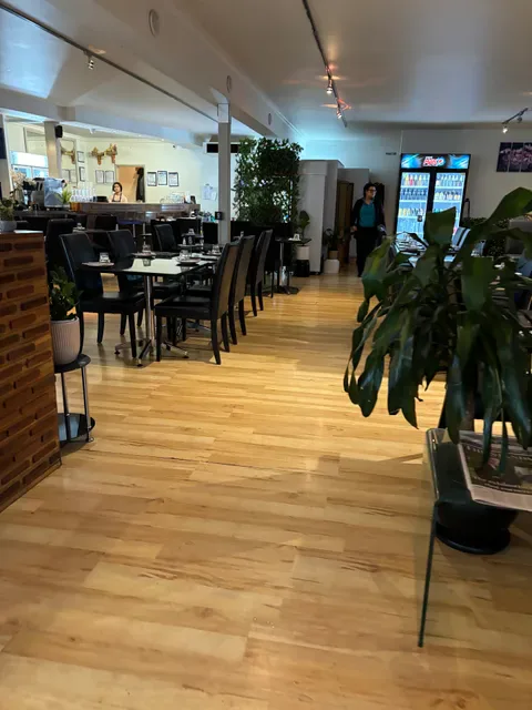 Cattleya Thai Restaurant