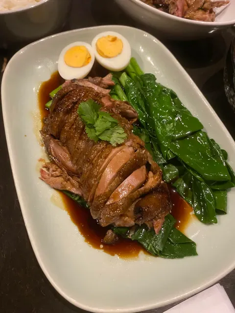 Red Spoon Thai Eatery