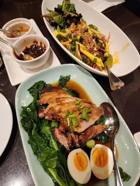 Red Spoon Thai Eatery